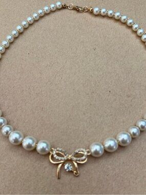 Elegant Pearl Necklace with Gold Bow Rhinestone Crystal Accent NEW